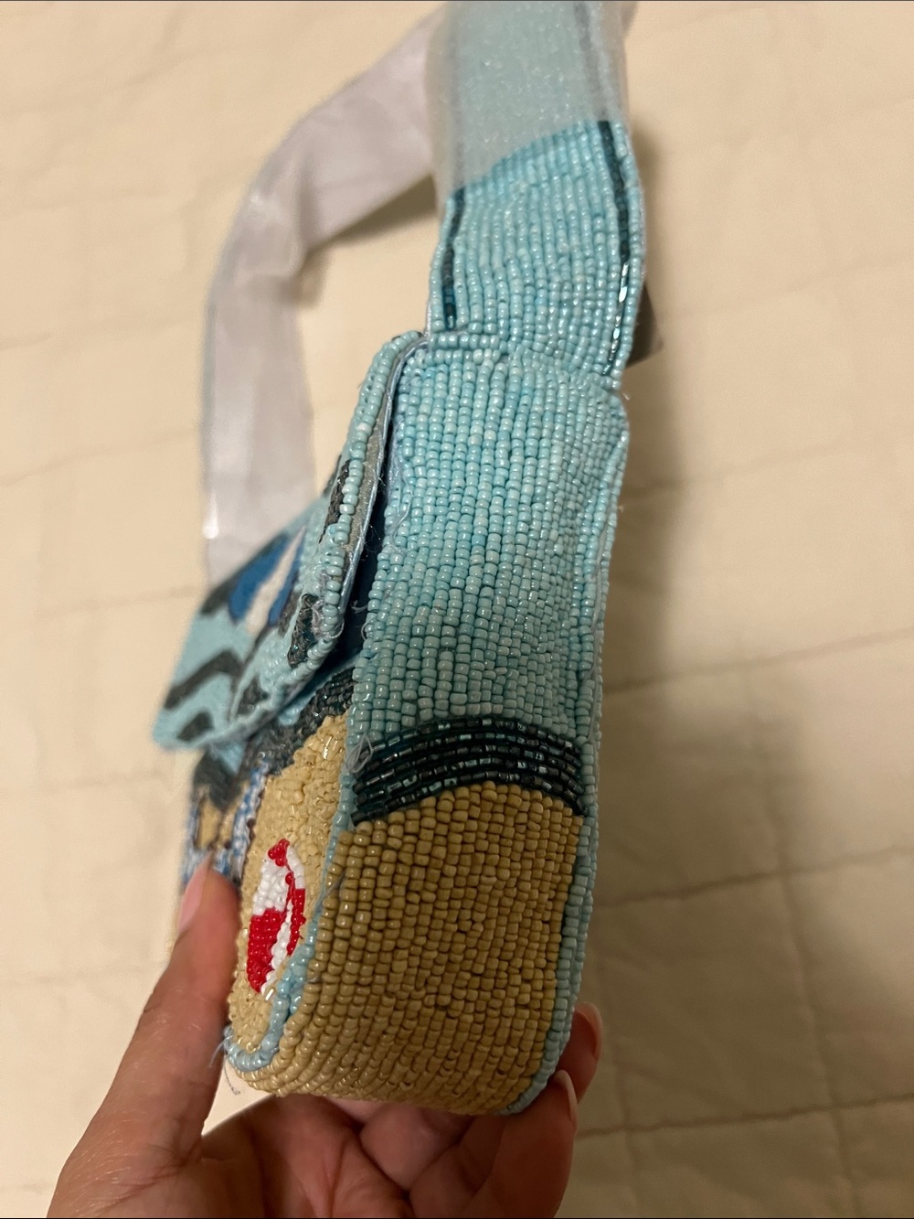 Sol & Mer Beaded Beach Scene Shoulder Bag - Picture 7 of 13